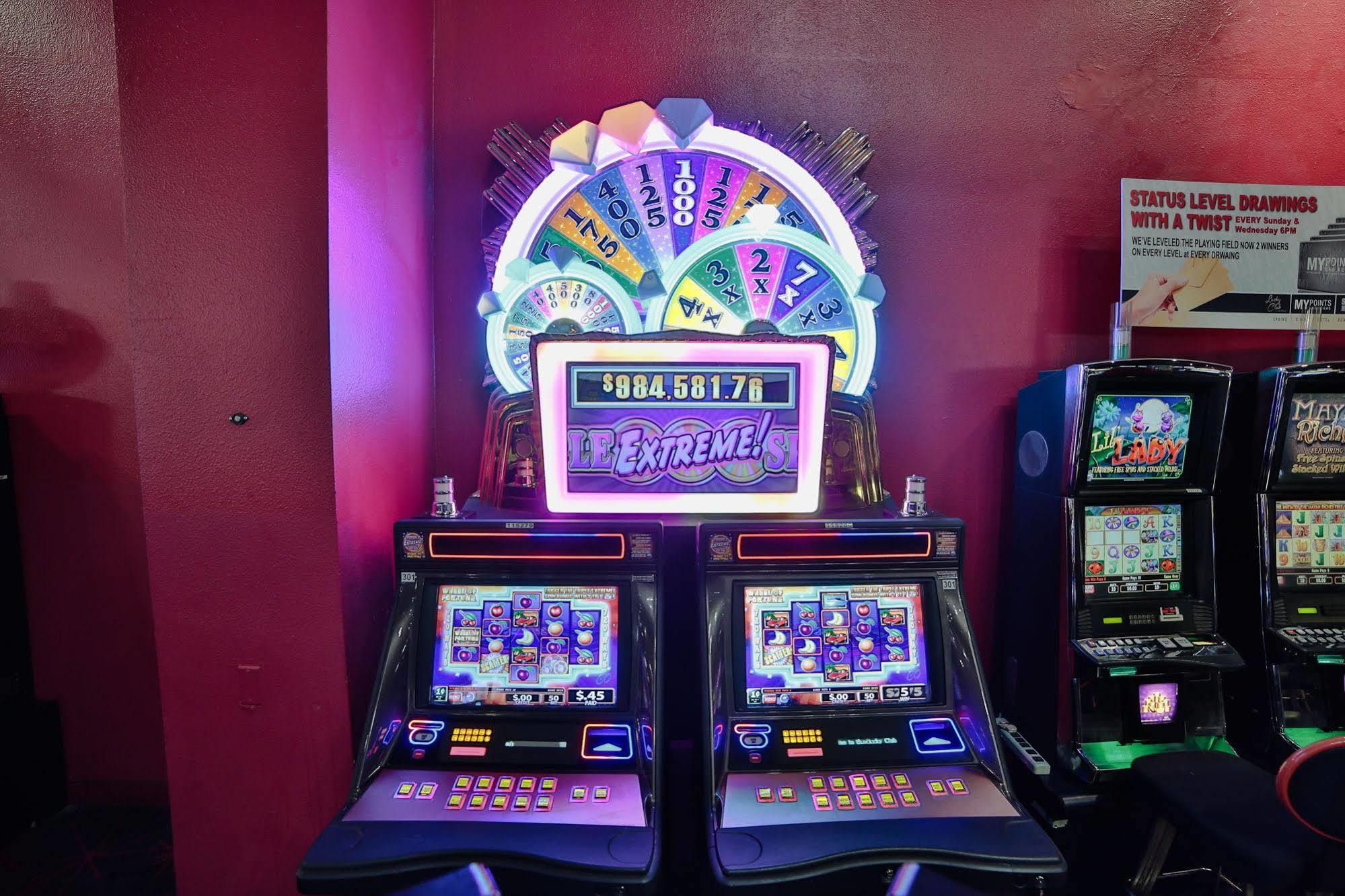 Lucky Club Casino & Hotel Las Vegas Dış mekan fotoğraf